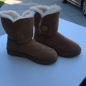 Uggs never used
